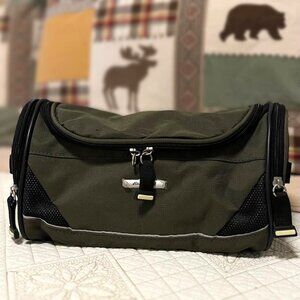 Eddie Baur Travel Tote